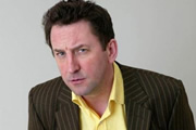 Lee Mack US sitcom re-make