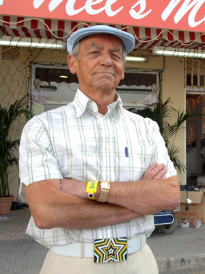 Award-winning TV and stage actor Geoffrey Hutchings, most recently seen in Award-winning TV and stage actor Geoffrey Hutchings, most recently seen in