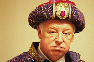 Les Dennis to star in new film Sideshow