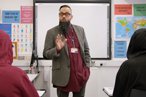 Guz Khan - The Worst Things About Being A Teacher