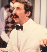 fawlty_towers_manuel.jpg