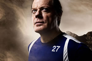 Eddie Izzard to run 27 marathons in 27 days
