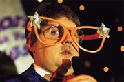 Phoenix Nights. Brian Potter (Peter Kay). Copyright: Goodnight Vienna Productions / Ovation Entertainments. Phoenix Nights. Brian Potter (Peter Kay). Copyright: Goodnight Vienna Productions / Ovation Entertainments.