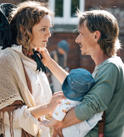 Detectorists. Image shows from L to R: Becky (Rachael Stirling), Andy Stone (Mackenzie Crook). Copyright: Channel X / Lola Entertainment. Detectorists. Image shows from L to R: Becky (Rachael Stirling), Andy Stone (Mackenzie Crook). Copyright: Channel X / Lola Entertainment.