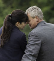 Doc Martin. Image shows from L to R: Louisa Glasson (Caroline Catz), Dr Martin Ellingham (Martin Clunes). Copyright: Buffalo Pictures / Homerun Productions. Doc Martin. Image shows from L to R: Louisa Glasson (Caroline Catz), Dr Martin Ellingham (Martin Clunes). Copyright: Buffalo Pictures / Homerun Productions.