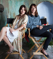 Doll & Em. Image shows from L to R: Em (Emily Mortimer), Doll (Dolly Wells). Copyright: King Bee Productions / Revolution Films. Doll & Em. Image shows from L to R: Em (Emily Mortimer), Doll (Dolly Wells). Copyright: King Bee Productions / Revolution Films.