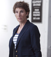 Episodes. Beverly Lincoln (Tamsin Greig). Copyright: Hat Trick Productions / BBC. Episodes. Beverly Lincoln (Tamsin Greig). Copyright: Hat Trick Productions / BBC.