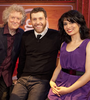 Genius With Dave Gorman. Image shows from L to R: Noddy Holder, Dave Gorman, Shappi Khorsandi. Copyright: BBC. Genius With Dave Gorman. Image shows from L to R: Noddy Holder, Dave Gorman, Shappi Khorsandi. Copyright: BBC.