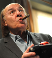 Ideal. Keith (Mick Miller). Copyright: Baby Cow Productions. Ideal. Keith (Mick Miller). Copyright: Baby Cow Productions.