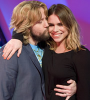 The Justin Lee Collins Show. Image shows from L to R: Justin Lee Collins, Billie Piper. Copyright: Objective Productions. The Justin Lee Collins Show. Image shows from L to R: Justin Lee Collins, Billie Piper. Copyright: Objective Productions.