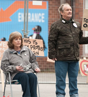 Mount Pleasant. Image shows from L to R: Sue (Pauline Collins), Barry Harris (Bobby Ball). Copyright: Tiger Aspect Productions. Mount Pleasant. Image shows from L to R: Sue (Pauline Collins), Barry Harris (Bobby Ball). Copyright: Tiger Aspect Productions.