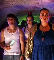 My Mad Fat Diary. Image shows from L to R: Finn (Nico Mirallegro), Chloe (Jodie Comer), Rae Earl (Sharon Rooney). Copyright: Tiger Aspect Productions. My Mad Fat Diary. Image shows from L to R: Finn (Nico Mirallegro), Chloe (Jodie Comer), Rae Earl (Sharon Rooney). Copyright: Tiger Aspect Productions.