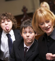 Outnumbered. Image shows from L to R: Ben (Daniel Roche), Jake (Tyger Drew-Honey), Sue (Claire Skinner). Copyright: Hat Trick Productions. Outnumbered. Image shows from L to R: Ben (Daniel Roche), Jake (Tyger Drew-Honey), Sue (Claire Skinner). Copyright: Hat Trick Productions.