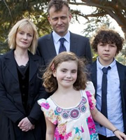 Outnumbered. Image shows from L to R: Sue (Claire Skinner), Pete (Hugh Dennis), Karen (Ramona Marquez), Ben (Daniel Roche). Copyright: Hat Trick Productions. Outnumbered. Image shows from L to R: Sue (Claire Skinner), Pete (Hugh Dennis), Karen (Ramona Marquez), Ben (Daniel Roche). Copyright: Hat Trick Productions.