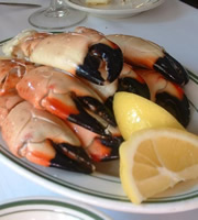 Claws. Claws.