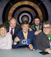 QI. Image shows from L to R: Alan Davies, Clive Anderson, Stephen Fry, Rich Hall, Phill Jupitus. Copyright: TalkbackThames. QI. Image shows from L to R: Alan Davies, Clive Anderson, Stephen Fry, Rich Hall, Phill Jupitus. Copyright: TalkbackThames.