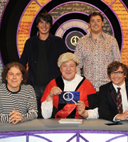 QI. Image shows from L to R: Alan Davies, Brian Cox, Stephen Fry, Jason Manford, Rhys Darby. Copyright: TalkbackThames. QI. Image shows from L to R: Alan Davies, Brian Cox, Stephen Fry, Jason Manford, Rhys Darby. Copyright: TalkbackThames.