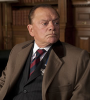 The Royal Bodyguard. Captain Guy Hubble (David Jason). Copyright: Hat Trick Productions / Busby Productions. The Royal Bodyguard. Captain Guy Hubble (David Jason). Copyright: Hat Trick Productions / Busby Productions.