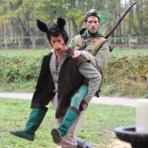 Drunk History. Image shows from L to R: Horse (Mike Wozniak), Robin Hood (Mathew Baynton). Copyright: Tiger Aspect Productions. Drunk History. Image shows from L to R: Horse (Mike Wozniak), Robin Hood (Mathew Baynton). Copyright: Tiger Aspect Productions.