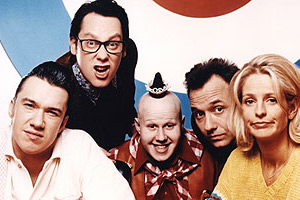 Shooting Stars. Image shows from L to R: Mark Lamarr, Vic Reeves, George Dawes (Matt Lucas), Bob Mortimer, Ulrika Jonsson. Copyright: Channel X / Pett Productions. Shooting Stars. Image shows from L to R: Mark Lamarr, Vic Reeves, George Dawes (Matt Lucas), Bob Mortimer, Ulrika Jonsson. Copyright: Channel X / Pett Productions.