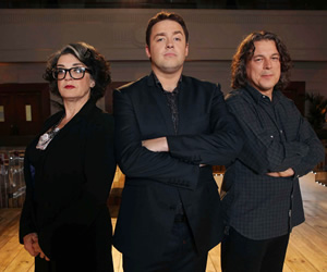 Show Me The Funny. Image shows from L to R: Kate Copstick, Jason Manford, Alan Davies. Copyright: Big Talk Productions. Show Me The Funny. Image shows from L to R: Kate Copstick, Jason Manford, Alan Davies. Copyright: Big Talk Productions.