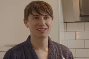 Absolutely Fine. Tom (Tom Rosenthal). Copyright: Comedy Central. Absolutely Fine. Tom (Tom Rosenthal). Copyright: Comedy Central.
