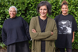 Gossip And Goddesses With Granny Kumar. Image shows from L to R: Geeta Bhandari (Harvey Virdi), Granny Kumar (Meera Syal), Maya Kumar (Ambreen Razia). Gossip And Goddesses With Granny Kumar. Image shows from L to R: Geeta Bhandari (Harvey Virdi), Granny Kumar (Meera Syal), Maya Kumar (Ambreen Razia).