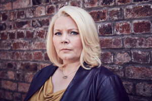 No Offence. D.I. Vivienne Deering (Joanna Scanlan). Copyright: AbbottVision. No Offence. D.I. Vivienne Deering (Joanna Scanlan). Copyright: AbbottVision.