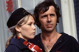 Robin's Nest. Image shows from L to R: Vicky (Tessa Wyatt), Robin Tripp (Richard O'Sullivan). Copyright: Thames Television. Robin's Nest. Image shows from L to R: Vicky (Tessa Wyatt), Robin Tripp (Richard O'Sullivan). Copyright: Thames Television.
