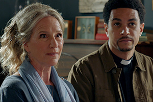 Back. Image shows from L to R: Ellen (Penny Downie), Julian (John MacMillan). Back. Image shows from L to R: Ellen (Penny Downie), Julian (John MacMillan).
