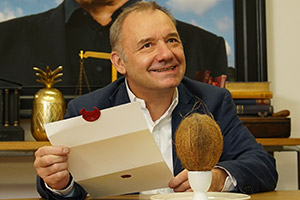 Taskmaster. Bob Mortimer. Copyright: Avalon Television. Taskmaster. Bob Mortimer. Copyright: Avalon Television.