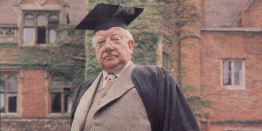 A.J. Wentworth, B.A.. A J Wentworth (Arthur Lowe). Copyright: Thames Television. A.J. Wentworth, B.A.. A J Wentworth (Arthur Lowe). Copyright: Thames Television.