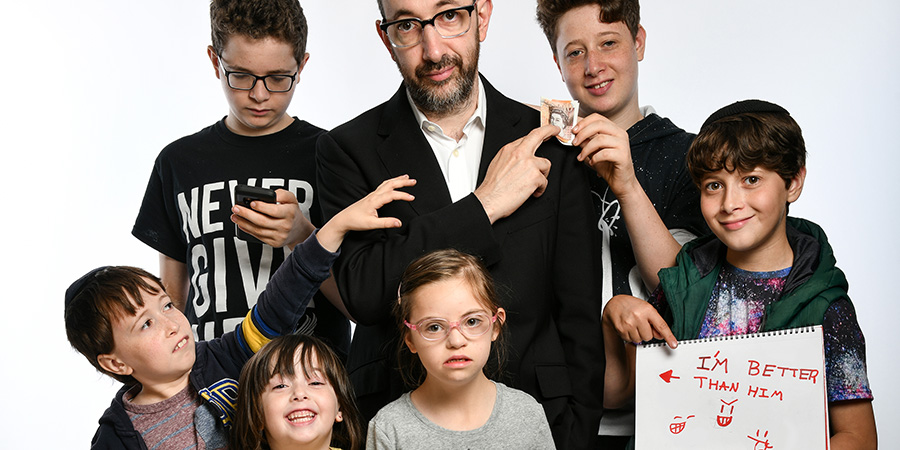 Ashley Blaker: 6.5 Children. Copyright: Steve Ullathorne. Ashley Blaker: 6.5 Children. Copyright: Steve Ullathorne.
