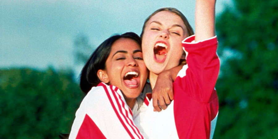 Bend It Like Beckham. Image shows from L to R: Jess Bhamra (Parminder Nagra), Jules Paxton (Keira Knightley). Bend It Like Beckham. Image shows from L to R: Jess Bhamra (Parminder Nagra), Jules Paxton (Keira Knightley).