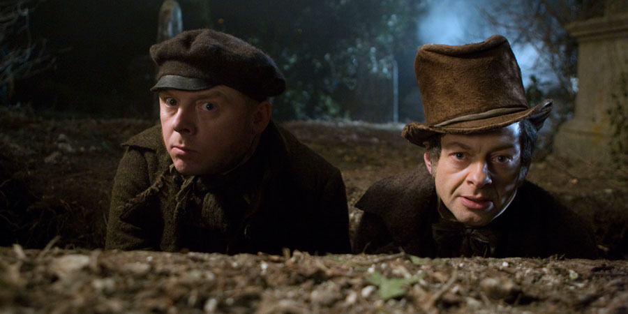 Burke & Hare. Image shows from L to R: William Burke (Simon Pegg), William Hare (Andy Serkis). Copyright: Fragile Films. Burke & Hare. Image shows from L to R: William Burke (Simon Pegg), William Hare (Andy Serkis). Copyright: Fragile Films.