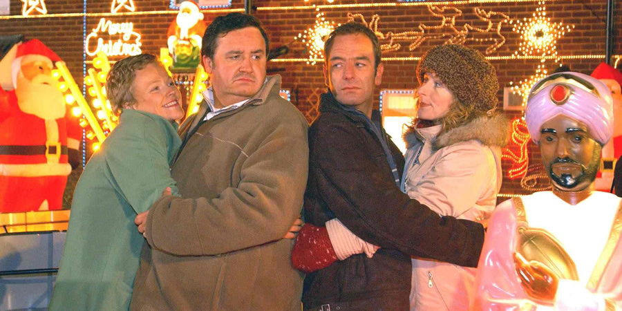 Christmas Lights. Image shows from L to R: Pauline (Maxine Peake), Howie (Mark Benton), Colin (Robson Green), Jackie (Nicola Stephenson). Copyright: Granada Television. Christmas Lights. Image shows from L to R: Pauline (Maxine Peake), Howie (Mark Benton), Colin (Robson Green), Jackie (Nicola Stephenson). Copyright: Granada Television.