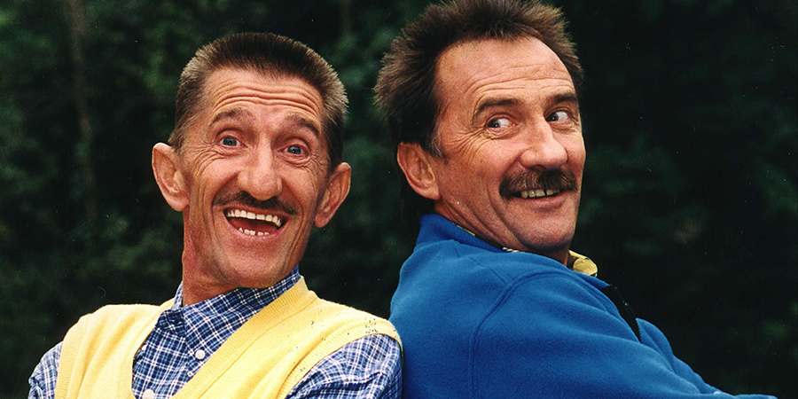 ChuckleVision. Image shows from L to R: Barry Chuckle (Barry Elliott), Paul Chuckle (Paul Elliott). Copyright: BBC. ChuckleVision. Image shows from L to R: Barry Chuckle (Barry Elliott), Paul Chuckle (Paul Elliott). Copyright: BBC.