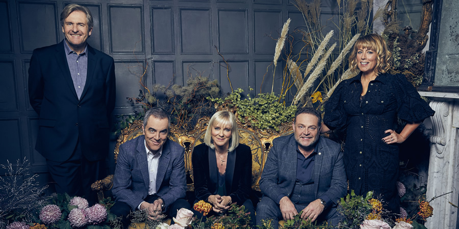 Cold Feet. Image shows from L to R: David Marsden (Robert Bathurst), Adam Williams (James Nesbitt), Karen Marsden (Hermione Norris), Pete Gifford (John Thomson), Jenny Gifford (Fay Ripley). Cold Feet. Image shows from L to R: David Marsden (Robert Bathurst), Adam Williams (James Nesbitt), Karen Marsden (Hermione Norris), Pete Gifford (John Thomson), Jenny Gifford (Fay Ripley).