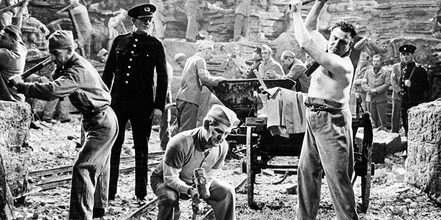 Convict 99. Copyright: Gainsborough Pictures 1928 Limited. Convict 99. Copyright: Gainsborough Pictures 1928 Limited.