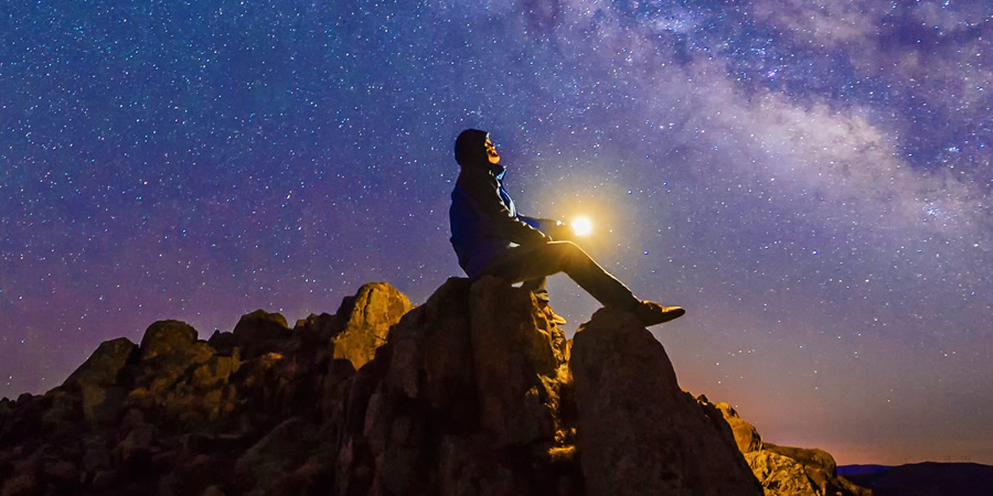 Curious Under The Stars. Copyright: BBC. Curious Under The Stars. Copyright: BBC.