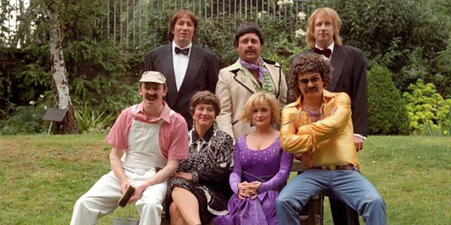 The Fast Show. Image shows from L to R: Paul Whitehouse, Simon Day, Arabella Weir, John Thomson, Caroline Aherne, Charlie Higson, Mark Williams. Copyright: BBC. The Fast Show. Image shows from L to R: Paul Whitehouse, Simon Day, Arabella Weir, John Thomson, Caroline Aherne, Charlie Higson, Mark Williams. Copyright: BBC.