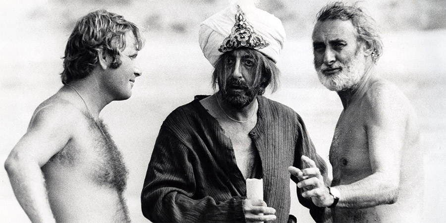 Ghost In The Noonday Sun. Image shows from L to R: Peter Medak, Peter Sellers, Spike Milligan. Ghost In The Noonday Sun. Image shows from L to R: Peter Medak, Peter Sellers, Spike Milligan.