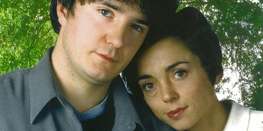 How Do You Want Me?. Image shows from L to R: Ian Lyons (Dylan Moran), Lisa Lyons (Charlotte Coleman). Copyright: Kensington Films And Television. How Do You Want Me?. Image shows from L to R: Ian Lyons (Dylan Moran), Lisa Lyons (Charlotte Coleman). Copyright: Kensington Films And Television.
