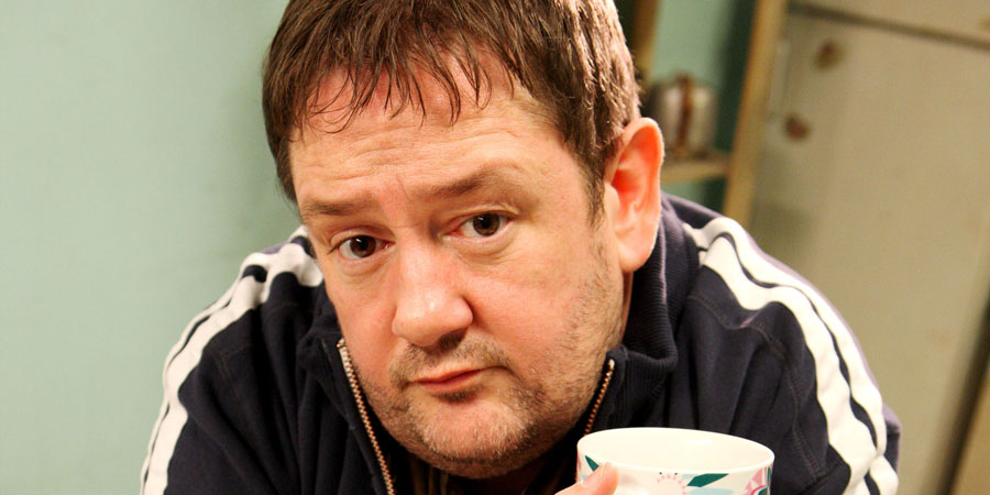Ideal. Moz (Johnny Vegas). Copyright: Baby Cow Productions. Ideal. Moz (Johnny Vegas). Copyright: Baby Cow Productions.
