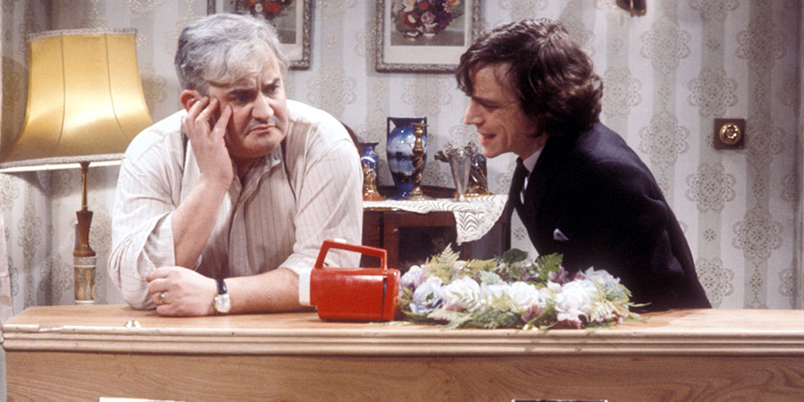 I'll Fly You For A Quid. Image shows from L to R: Evan Owen (Ronnie Barker), Mortlake Owen (Richard O'Callaghan). Copyright: BBC. I'll Fly You For A Quid. Image shows from L to R: Evan Owen (Ronnie Barker), Mortlake Owen (Richard O'Callaghan). Copyright: BBC.