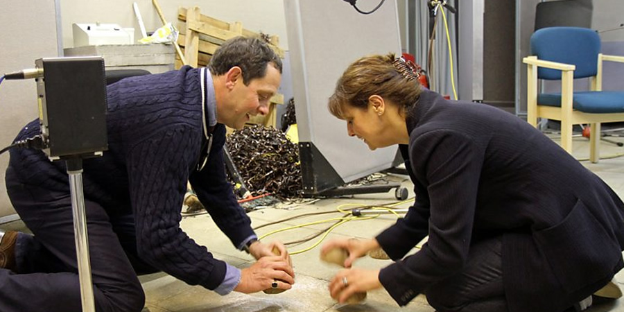 Incredible Women. Image shows from L to R: Jeremy (Jeremy Front), Rebecca Front. Copyright: BBC. Incredible Women. Image shows from L to R: Jeremy (Jeremy Front), Rebecca Front. Copyright: BBC.
