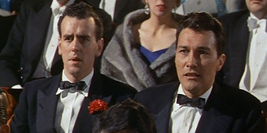 It's A Wonderful World. Image shows from L to R: Ken Millar (George Cole), Ray Thompson (Terence Morgan). Copyright: Renown Pictures. It's A Wonderful World. Image shows from L to R: Ken Millar (George Cole), Ray Thompson (Terence Morgan). Copyright: Renown Pictures.
