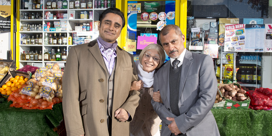 The Kumars. Image shows from L to R: Sanjeev (Sanjeev Bhaskar), Ummi (Meera Syal), Ashwin (Vincent Ebrahim). The Kumars. Image shows from L to R: Sanjeev (Sanjeev Bhaskar), Ummi (Meera Syal), Ashwin (Vincent Ebrahim).