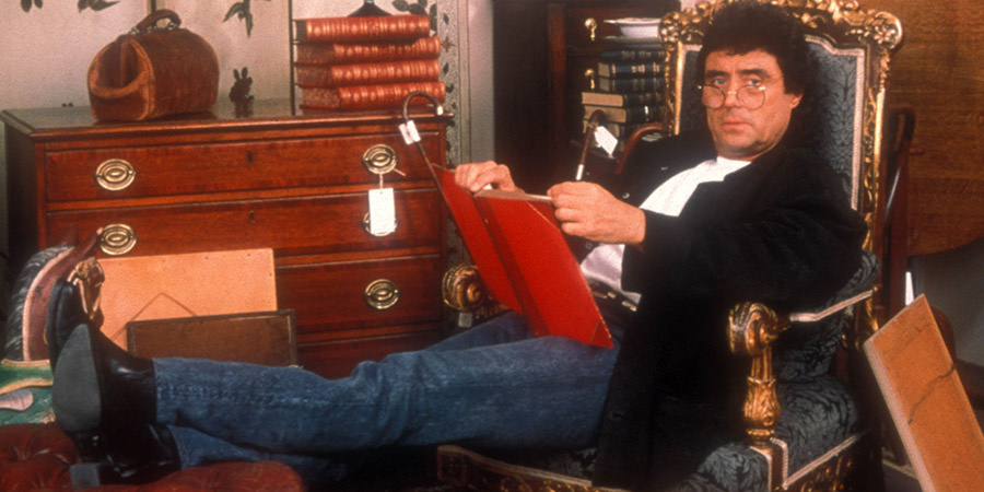 Lovejoy. Lovejoy (Ian McShane). Copyright: FremantleMedia. Lovejoy. Lovejoy (Ian McShane). Copyright: FremantleMedia.