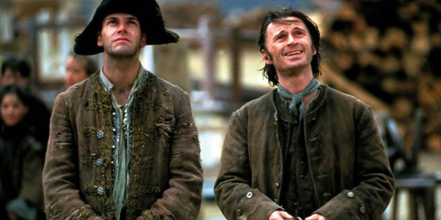 Plunkett & Macleane. Image shows from L to R: Captain James Macleane (Jonny Lee Miller), Plunkett (Robert Carlyle). Copyright: Working Title Films. Plunkett & Macleane. Image shows from L to R: Captain James Macleane (Jonny Lee Miller), Plunkett (Robert Carlyle). Copyright: Working Title Films.